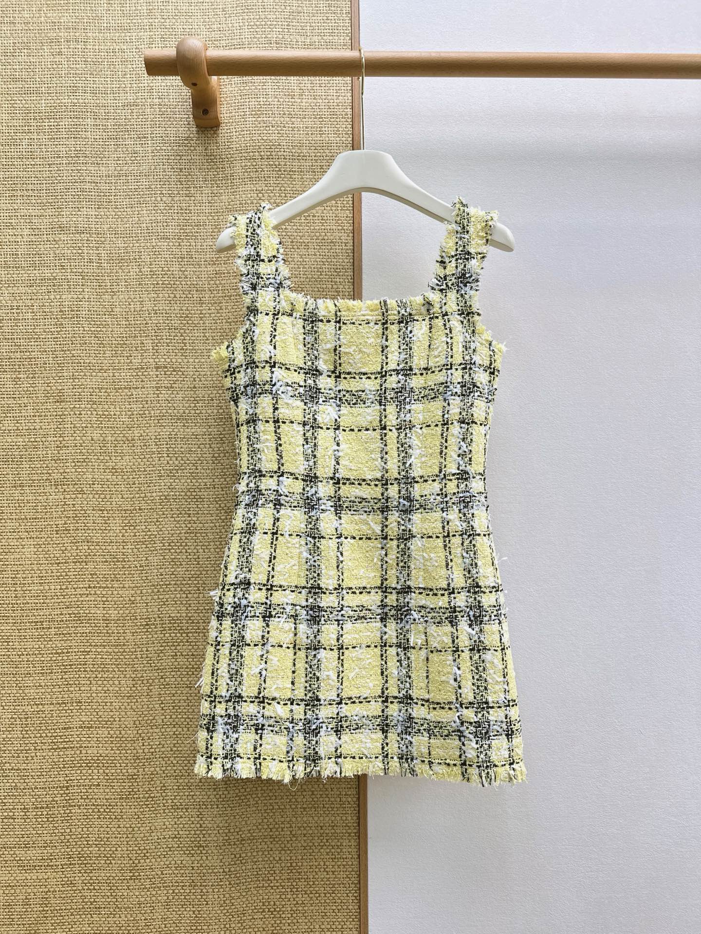 skirts and dresses woman